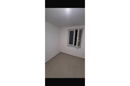 1 Zimmer WG - 650,00&nbsp;EUR Kaltmiete, ca.&nbsp; 15,00&nbsp;m&sup2; in Berlin (PLZ: 12277) Tempelhof-Schöneberg