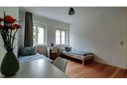 WG-Zimmer in Berlin 485,00 € 19 m²