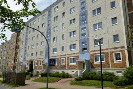 Wohnung zum Mieten in Rostock 454,00 € 64.31 m²