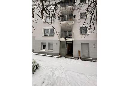 Gemütliche Souterrain-Wohnung, neu saniert – Wohnen am Wald in Wuppertal-Cronenberg