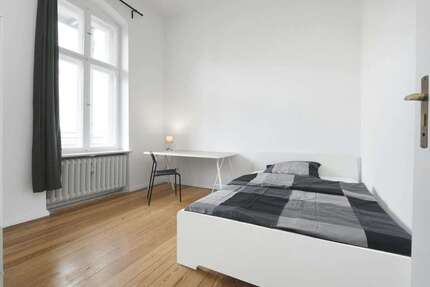 WG-Zimmer in Berlin 620,00 € 12 m²