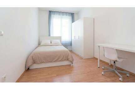 WG-Zimmer in Berlin 670,00 € 9 m²