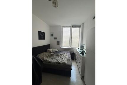 1 Zimmer wohnung - 550,00&nbsp;EUR Kaltmiete, ca.&nbsp; 22,00&nbsp;m&sup2; in Düsseldorf (PLZ: 40210) Stadtmitte