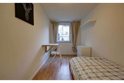 WG-Zimmer in Stuttgart 530,00 € 8 m²