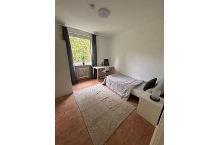 WG-Zimmer in Frankfurt am Main 470,00 € 10 m²