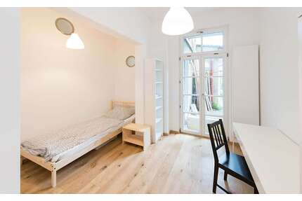 WG-Zimmer in München 735,00 € 12 m²