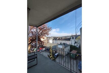 2 Zimmer Wohnung mit Balkon, Einbauküche, direkt am Nordpark - Wuppertal Sedansberg