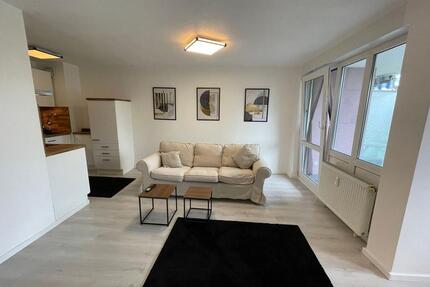 Bezugfertiges, sorgenfreies Wohnen, möblierte 2 Zimmer Wohnung - München Feldmoching-Hasenbergl