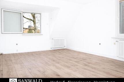 Frisch renovierte 3,5 Zimmer Wohnung mit Garage in ruhiger Wohnlage - Essen Stadtbezirk V