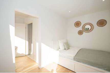 WG-Zimmer in München 800,00 € 14 m²