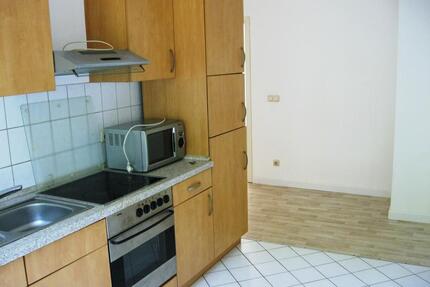 Bernsdorf * 1 Zimmer * Einbauküche * Frei - Chemnitz