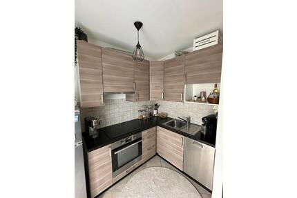 Hübsche 2 Zimmer Wohnung mit Einbauküche! - Magdeburg Brückfeld