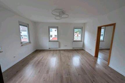 Etagenwohnung 147qm, 7 Zimmer - Erstbezug nach Renovierung - Nürtingen