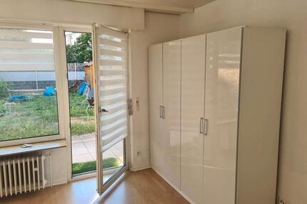 Helles großes Zimmer in renovierter 3-Zimmer-Wohnung mit Garten - Mannheim Gartenstadt