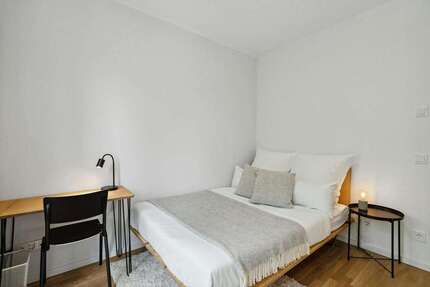 WG-Zimmer in Berlin 610,00 € 10 m²