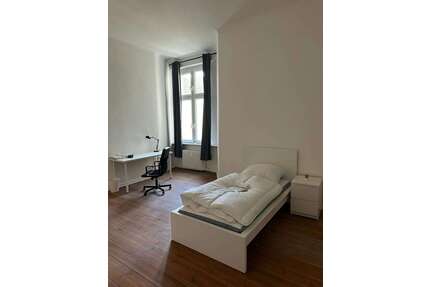 WG-Zimmer in Berlin 650,00 € 27 m²