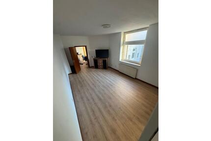 2,5 Zimmer Wohnung frischrenoviert in Do-Barop zur Vermietung Möbelübernahme 2000.- Euro - Dortmund Hombruch