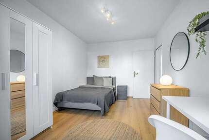 WG-Zimmer in München 890,00 € 15 m²