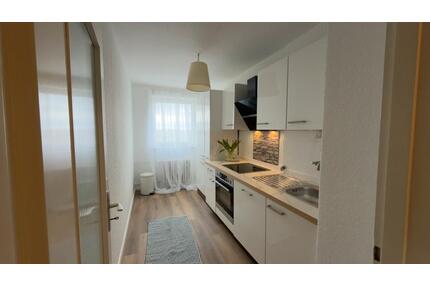 57 m² 2-Zimmer Wohnung mit Balkon, frisch renoviert - Hannover Ricklingen