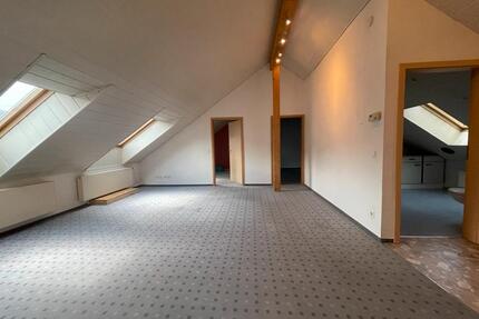 3-Zimmer DG-Wohnung in Wernau - 700,00&nbsp;EUR Kaltmiete, ca.&nbsp; 50,00&nbsp;m&sup2; in Wernau (Neckar) (PLZ: 73249)