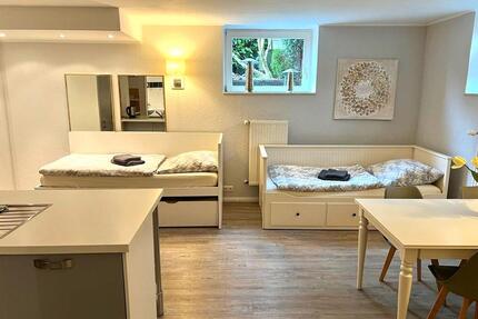 2 Zimmer Wohnung im Untergeschoss - Kiel Ellerbek