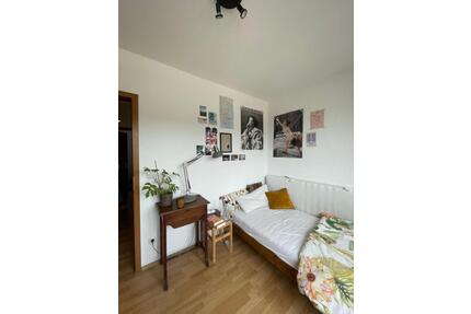 Zwischenmiete 01.06 - 30.06.2026: WG Zimmer in 2er WG - Juni - Frankfurt am Main Bockenheim