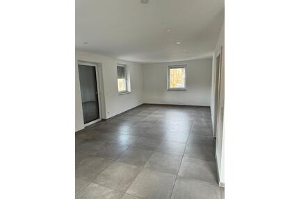 2,5 Zimmer Wohnung in Oedheim - 900,00&nbsp;EUR Kaltmiete, ca.&nbsp; 85,00&nbsp;m&sup2; in Oedheim (PLZ: 74229)
