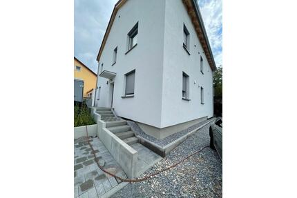 Großzügige idyllische 4,5 Zimmer Terrassen-Garten-Wohnung - Regensburg Galgenberg
