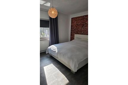 Ein Zimmer für eine Studentin oder eine Auszubildene - Hannover Buchholz-Kleefeld