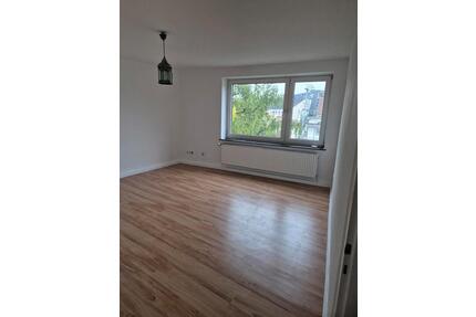 3 Zimmer Wohnung auf der Marienburger Straße - Hildesheim Itzum-Marienburg