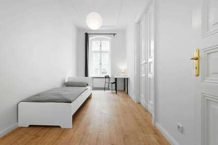 WG-Zimmer in Berlin 640,00 € 14 m²