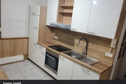 2 Zimmer Wohnung mit Einbauküche in Wandsbek - Hamburg