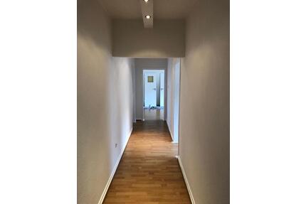 2 Zimmer Erdgeschosswohnung, Balkon, EBK & Stellplatz von Privat - Iserlohn Gerlingsen