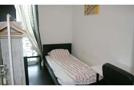WG-Zimmer in Berlin 705,00 € 10 m²
