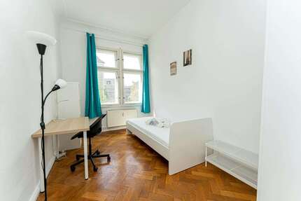 WG-Zimmer in Berlin 675,00 € 9 m²