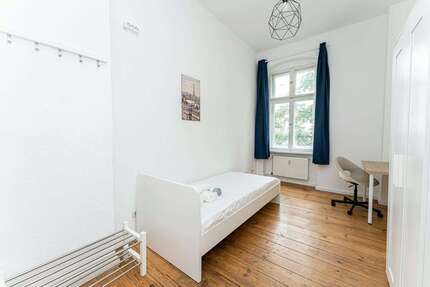 WG-Zimmer in Berlin 675,00 € 9 m²