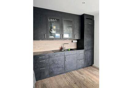 2,5 Zimmer Wohnung Heide - 900,00&nbsp;EUR Kaltmiete, ca.&nbsp; 68,00&nbsp;m&sup2; in Heide (PLZ: 25746)