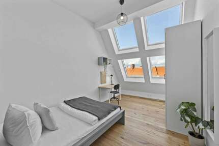 WG-Zimmer in Berlin 870,00 € 15 m²