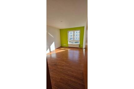 3,5 Zimmer Wohnung nähe Bodenseecenter - Friedrichshafen