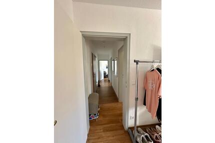 Renovierte 2 Zimmer Wohnung in Mainz Mombach