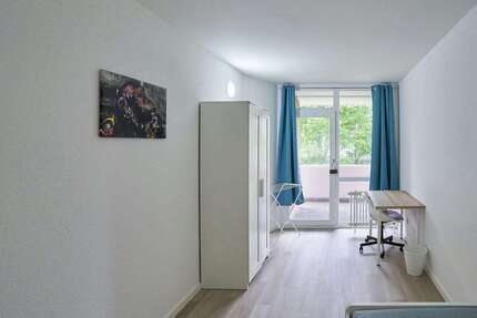 WG-Zimmer in Düsseldorf 619,00 € 9 m²