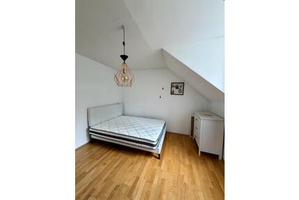 Gemütliches, schönes 1-Zimmer-Zimmer in einer WG - München Pasing-Obermenzing