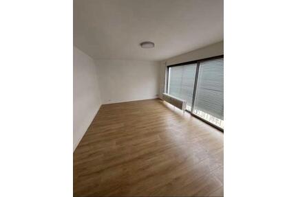 1-Zimmer Wohnung in Mannheim - 745,00&nbsp;EUR Kaltmiete, ca.&nbsp; 30,00&nbsp;m&sup2; in Wiesloch (PLZ: 69168)