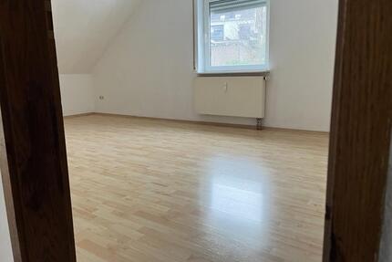 moderne 3-Zimmer Dachgeschosswohnung - Werdohl