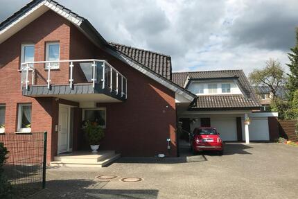 Große 3,5-Zimmer Dachgeschosswohnung mit 139 qm in Verl