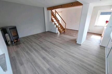Teilmöblierte Zweizimmerwohnung nur an Nichtraucher zur Anmietung - Kaarst