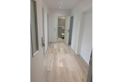 2 Zimmer Wohnung Elberfeld kernsaniert - Wuppertal