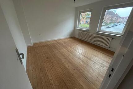 * Anfragestopp * 2 Zimmer Wohnung zum 01.04.15.04. - Kiel Ellerbek