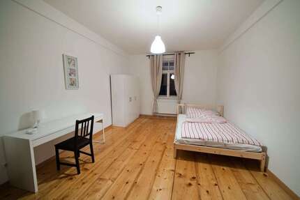 WG-Zimmer in München 940,00 € 18 m²