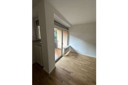 Wohnung zum Mieten in Frankfurt am Main 570,00 € 35 m²